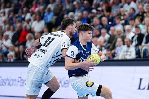 Veron Nacinovic (THW Kiel, 93), Soeren Steinhaus (Bergischer HC, 53) GER, THW Kiel vs. Bergischer HC, Handball, 1. Bundesliga, Spieltag 11, Saison 2025 2026, 09.11.2025 GER, THW Kiel vs. Bergischer HC, Handball, 1. Bundesliga, Spieltag 11, Saison 2025 2026, 09.11.2025 Kiel Copyright: xEibner-Pressefoto MarcelxvonxFehrnx EP_MFN