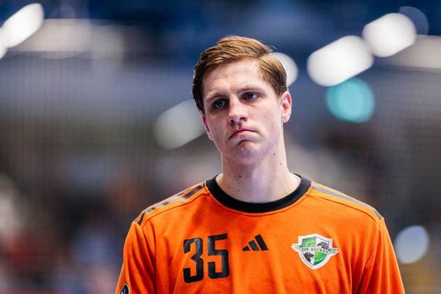 Joel Birlehm (TSV Hannover-Burgdorf, 35) ist enttaeuscht unzufrieden GER, TBV Lemgo Lippe vs. TSV Hannover-Burgdorf, Handball, 1. Bundesliga, 11. Spieltag, Spielzeit 2025 2026, 09.11.2025 GER, TBV Lemgo Lippe vs. TSV Hannover-Burgdorf, Handball, 1. Bundesliga, 11. Spieltag, Spielzeit 2025 2026, 09.11.2025 Lemgo Copyright: xEibner-Pressefoto JanxRollingerx EP_JSK
