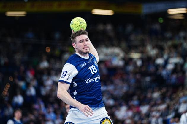 Wurf Tor Yannick Fraatz (Bergischer HC, 18) GER, THW Kiel vs. Bergischer HC, Handball, 1. Bundesliga, Spieltag 11, Saison 2025 2026, 09.11.2025 GER, THW Kiel vs. Bergischer HC, Handball, 1. Bundesliga, Spieltag 11, Saison 2025 2026, 09.11.2025 Kiel Copyright: xEibner-Pressefoto MarcelxvonxFehrnx EP_MFN