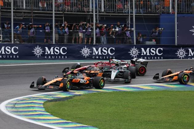 F1 - SAO PAULO GRAND PRIX 2025 04 NORRIS Lando (gbr), McLaren F1 Team MCL39, action, 12 KIMI ANTONELLI Andrea (ita), Mercedes AMG F1 Team W16, action, 16 LECLERC Charles (mco), Scuderia Ferrari SF-25, action, 81 PIASTRI Oscar (aus), McLaren F1 Team MCL39, action during the 2025 Formula 1 Grande Premio de Sao Paulo, 2025 Sao Paulo Grand Prix, 21th round of the 2025 FIA Formula One World Championship, WM, Weltmeisterschaft from November 7 to 9, 2025 on the Interlagos, in Sao Paulo, Brazil - Sao PauloBrazil Copyright: xDPPIx