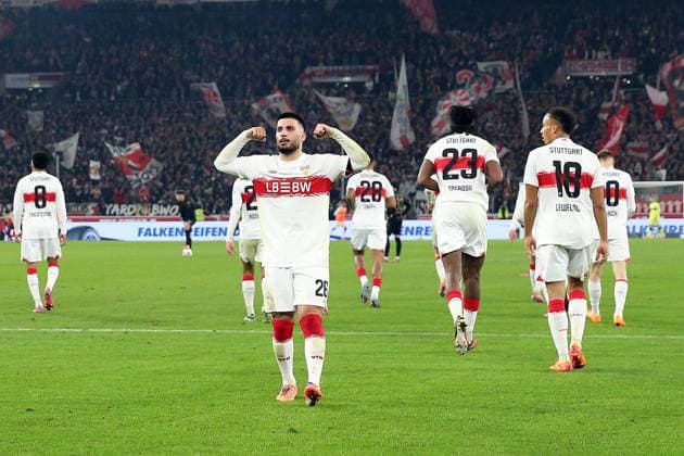 09.11.2025, xrekx, Fussball 1.Bundesliga, VfB Stuttgart - FC Augsburg v.l. Torjubel nach dem Tor zum celebrating the goal celebrate 3:2 durch Deniz Undav (VfB Stuttgart) (DFL DFB REGULATIONS PROHIBIT ANY USE OF PHOTOGRAPHS as IMAGE SEQUENCES and or QUASI-VIDEO) Stuttgart