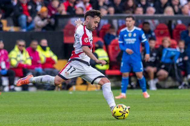 November 9, 2025, Madrid, Madrid, Spain: UNAI LOPEZ of Rayo Vallecano kicks the ball during the LaLiga EA Sports match between RAYO VALLECANO DE MADRID Vs. REAL MADRID CF at Estadio de Vallecas on November 09, 2025 in Madrid, Spain. Madrid Spain - ZUMAc312 20251109_zsp_c312_054 Copyright: xOscarxManuelxSanchezx
