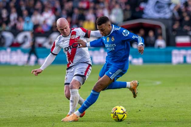 November 9, 2025, Madrid, Madrid, Spain: KYLIAN MBAPPE of Real Madrid CF in action during the LaLiga EA Sports match between RAYO VALLECANO DE MADRID Vs. REAL MADRID CF at Estadio de Vallecas on November 09, 2025 in Madrid, Spain. Madrid Spain - ZUMAc312 20251109_zsp_c312_076 Copyright: xOscarxManuelxSanchezx