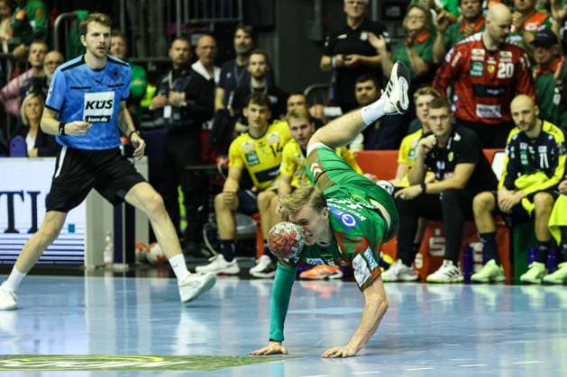 Gisli Kristjansson (SC Magdeburg,10) - Handball Bundesliga Saison 2025-2026 SC Magdeburg vs. Rhein Neckar Löwen in der GETEC Arena in Magdeburg - Aktion,Handball,Deutschland,09.11.2025