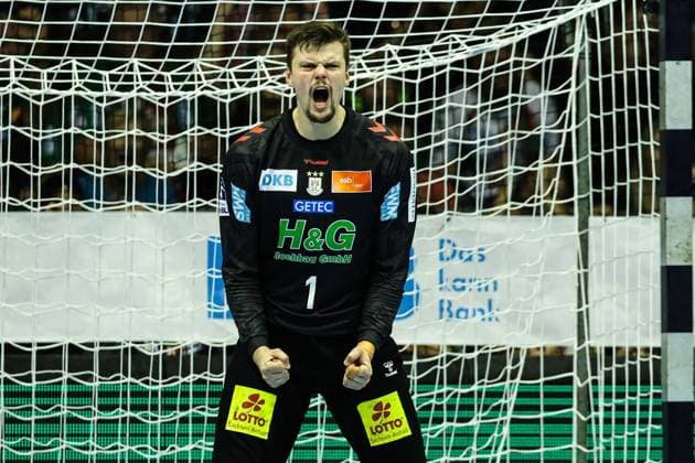 Torwart Sergey Hernandez Ferrer (SC Magdeburg,1) - Handball Bundesliga Saison 2025-2026 SC Magdeburg vs. Rhein Neckar Löwen in der GETEC Arena in Magdeburg - Einzelbild,Aktion,Handball,Deutschland,09.11.2025