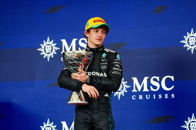 F1 - SAO PAULO GRAND PRIX 2025 KIMI ANTONELLI Andrea (ita), Mercedes AMG F1 Team W16, portrait during the 2025 Formula 1 Grande Premio de Sao Paulo, 2025 Sao Paulo Grand Prix, 21th round of the 2025 FIA Formula One World Championship, WM, Weltmeisterschaft from November 7 to 9, 2025 on the Interlagos, in Sao Paulo, Brazil - Sao PauloBrazil  Copyright: xFLORENTxGOODENx