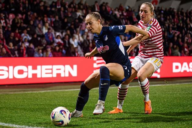 COLOGNE, GERMANY - 9 NOVEMBER, 2025: Jamilla Rankin, Pauline Bremer - The football match of Frauen Bundesliga 1. FC Koeln vs TSG Hoffenheim at Franz Kremer Stadium.  Copyright: xVITALIIxKLIUIEVx