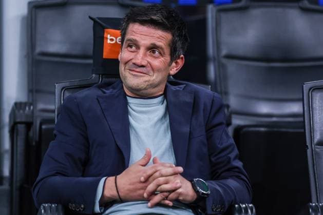 FC Internazionale vs SS Lazio - Serie A 2025 26 - 09 11 2025 Cristian Chivu Head Coach of FC Internazionale looks on during Serie A 2025 26 football match between FC Internazionale and SS Lazio at San Siro Stadium in Milan Copyright: xBEAUTIFULxSPORTS Carabellix