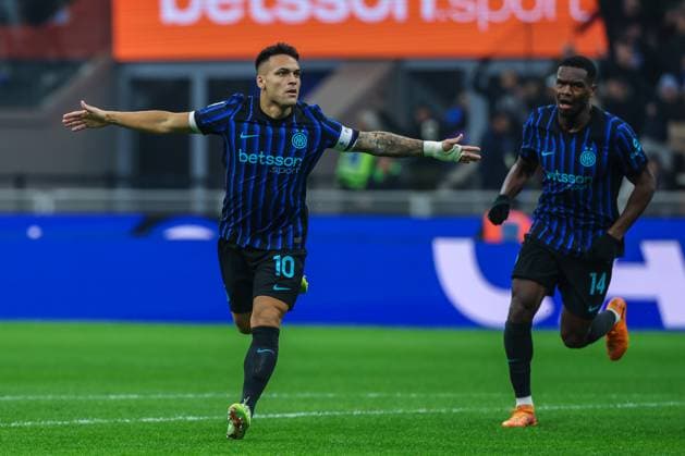 FC Internazionale vs SS Lazio - Serie A 2025 26 - 09 11 2025 Lautaro Martinez of FC Internazionale celebrates after scoring a goal during Serie A 2025 26 football match between FC Internazionale and SS Lazio at San Siro Stadium in Milan Copyright: xBEAUTIFULxSPORTS Carabellix