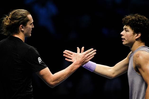 Germany s Alexander Zverev and United States™ Ben Shelton after the singles tennis match of the ATP, Tennis Herren World Tour Finals against at the Inalpi Arena in Turin, Italy - Sunday, Nov. 9, 2025. - .  Copyright: xMarcoxAlpozzi LaPressex