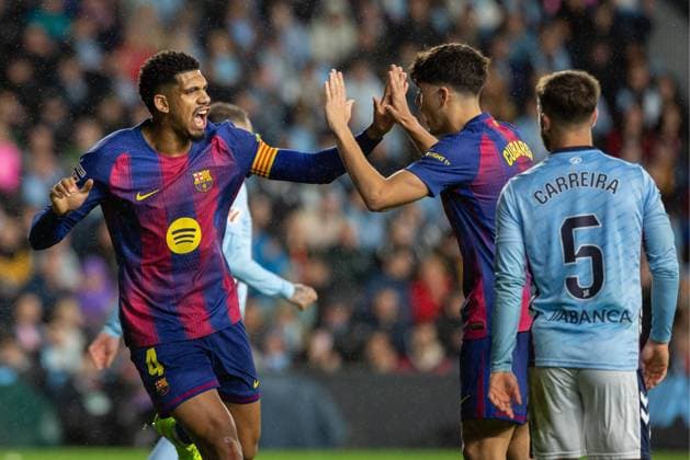 Spanish La Liga EA Sports soccer match Celta vs FC Barcelona, Barca at Balaidos stadium in Vigo, Pontevedra, Spain. 09 November 2025 900 Cordon Press  900 CordonxPress LOF - Celta vs FC Barcelona