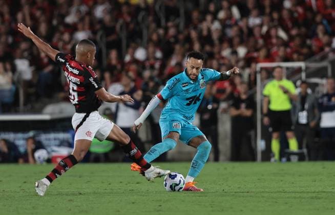 Match between Flamengo and Santos for the 2025 Brazilian Championship. Rio de Janeiro (RJ), 09 11 2025 - Football Flamengo vs Santos - Player Neymar during the match between Flamengo and Santos, valid for the 2025 Brazilian Championship, held at the Maracana stadium, in the city of Rio de Janeiro, this Sunday, November 9, 2025. (Foto: Pedro Paulo Diaz Thenews2 imago images) SPO  Copyright: xPedroxPauloxDiazx