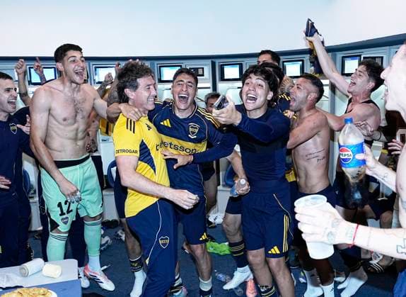 Festejos en el vestuario - Boca Juniors vs River Plate - Torneo Clausura 2025 - Segunda Fase - Fecha 15 de 16 - 9 de noviembre de 2025 - Estadio Alberto J. Armando - La Bombonera - Foto: Javier Garcia Martino - Prensa CABJ -