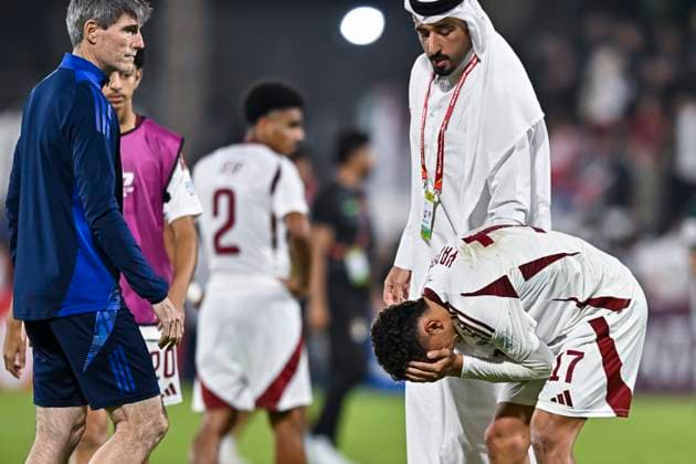 Qatar v Bolivia: Group A - FIFA U-17 World Cup Qatar 2025 Players of Qatar look dejected after the FIFA U-17 World Cup Qatar 2025 Group A match between Qatar and Bolivia in Doha, Qatar, on November 9, 2025. DOHA Qatar Copyright: xNOUSHADxTHEKKAYILx