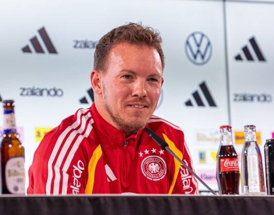 Fussball, Herren, Saison 2025 26, WM-Qualifikation, Deutsche Fußball-Nationalmannschaft, Pressekonferenz in der Volkswagen Arena in Wolfsburg, Trainer Julian Nagelsmann (Deutschland), 10.11 2025, Copyright: xSebastianxRäppold MatthiasxKochx