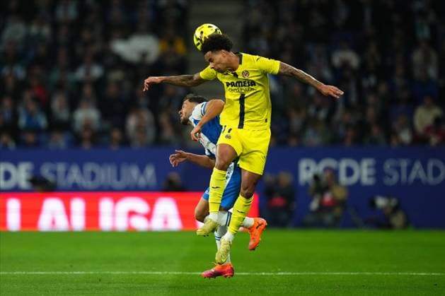 ESP: RCD Espanyol v Villarreal CF. La Liga EA Sports. Date 12 Tajon Buchanan of Villarreal CF during the La Liga EA Sports match between RCD Espanyol and Villarreal CF played at RCDE Stadium on November 8, 2025 in Barcelona, Spain. kpng Copyright: xBaguxBlancox xPRESSINx PS_251108_ESP_VIL_2526_254