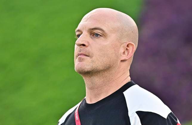 RECORD DATE NOT STATED El Salvador v Germany Group G- FIFA U-17 World Cup Qatar 2025 Marc-Patrick Meister, head coach of Germany, looks on prior to the FIFA U-17 World Cup Qatar 2025 Group G match between El Salvador and Germany in Doha, Qatar, on November 10, 2025. DOHA Qatar Copyright: xNOUSHADxTHEKKAYILx