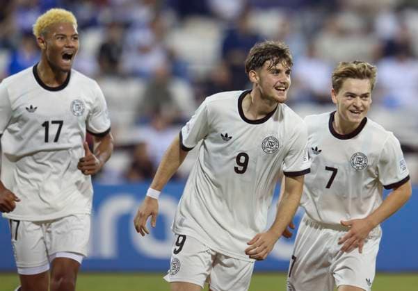 El Salvador v Germany Group G- FIFA U-17 World Cup Qatar 2025 Alexander Staff of Germany celebrates after scoring a goal during the FIFA U-17 World Cup Qatar 2025 Group G match between El Salvador and Germany in Doha, Qatar, on November 10, 2025. DOHA Qatar Copyright: xNOUSHADxTHEKKAYILx