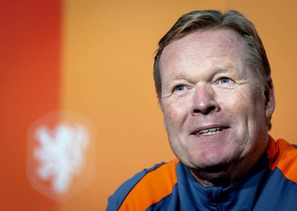 ZEIST - Dutch national coach Ronald Koeman explains his squad for the final two World Cup qualifiers against Poland and Lithuania. The Netherlands tops their group and will qualify directly for the World Cup with a victory in Warsaw. ANP KOEN VAN WEEL xVIxANPxSportx xxANPxIVx 541792552 originalFilename: 541792552.jpg