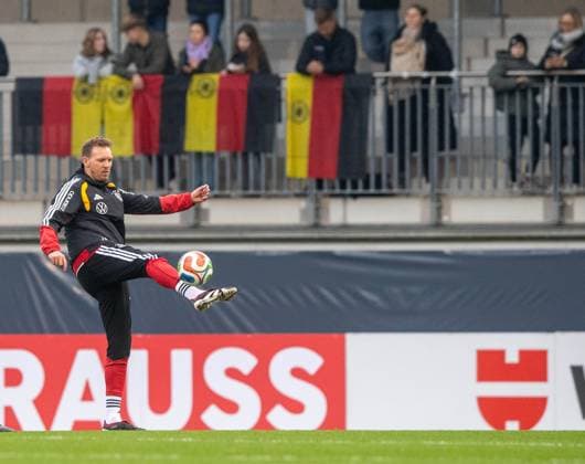 Fußball, Herren, Saison 2025 26, Training der deutschen Nationalmannschaft in Wolfsburg im AOK-Stadion, Bundestrainer Julian Nagelsmann (Deutschland), 10.11. 2025, Copyright: xSebastianxRäppold MatthiasxKochx