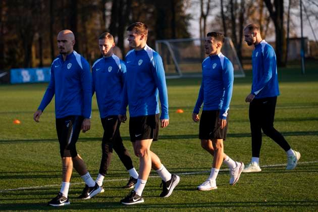 Jaka Bijol Vanja Drkusic Training session of the Slovenian national football team ahead of the qualifying matches against Kosovo and Sweden for the 2026 World Cup  Copyright: xNikxErikxNeubauerx 1011nen_04