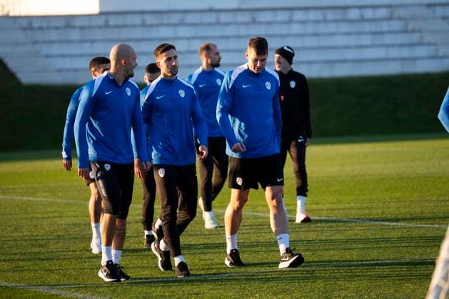Jaka Bijol Andraz Sporar Vanja Drkusic Training session of the Slovenian national football team ahead of the qualifying matches against Kosovo and Sweden for the 2026 World Cup  Copyright: xNikxErikxNeubauerx 1011nen_10