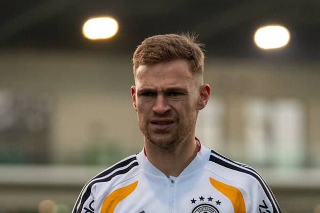 Deutschland, Fussball, DFB, Öffentliches Training am 10.11. in Wolfsburg (AOK-Arena): Joshua Kimmich (Abwehr, FC Bayern Munchen) Copyright: xSvenxHeidmannx
