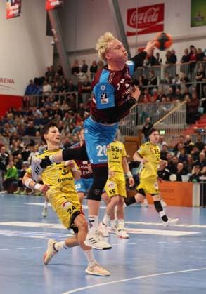 GER HBL2 Saison 2025 2026 VfL Potsdam vs HSG Krefeld Niederrhein, 10.11.25, MBS Arena, Potsdam Tim HILDENBRAND (1.VfL Potsdam 20)