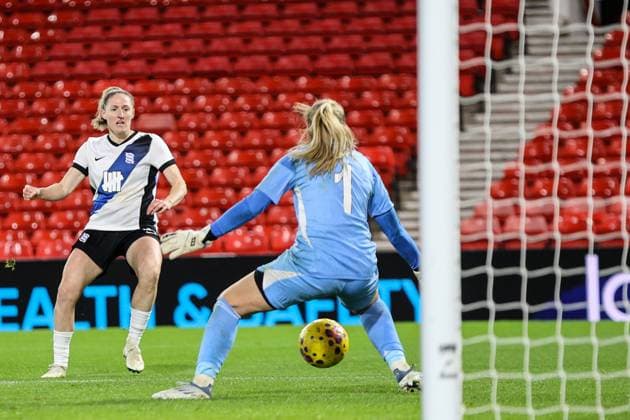 Rebecca Holloway (15 Birmingham City) takes a shot during the Barclays Womens Super League 2 football match between Nottingham Forest and Birmingham City at The City Ground in Nottingham, England Copyright: xNataliexMincher SPPx Sportspressphoto_SPR60810