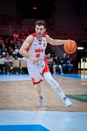 Barmer 2. Basketball Bundesliga ProA: Rheinstars Köln vs. SBB Baskets Wolmirstedt, 10.11.2025 Haris Hujic (RheinStarsKöln 10), Barmer 2. Basketball Bundesliga ProA: Rheinstars Köln vs. SBB Baskets Wolmirstedt am 10.11.2025 in der Motorworld Köln in Koeln (Nordrhein-Westfalen) Copyright: xBEAUTIFULxSPORTS Mueller-Laschetx