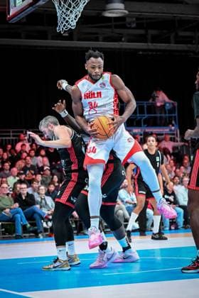 Barmer 2. Basketball Bundesliga ProA: Rheinstars Köln vs. SBB Baskets Wolmirstedt, 10.11.2025 Hall B Elisias (RheinStarsKöln 34), Barmer 2. Basketball Bundesliga ProA: Rheinstars Köln vs. SBB Baskets Wolmirstedt am 10.11.2025 in der Motorworld Köln in Koeln (Nordrhein-Westfalen) Copyright: xBEAUTIFULxSPORTS Mueller-Laschetx