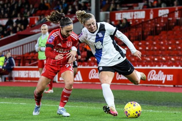 Veatriki Sarri (27 Birmingham City) on the ball during the Barclays Womens Super League 2 football match between Nottingham Forest and Birmingham City at The City Ground in Nottingham, England Copyright: xNataliexMincher SPPx Sportspressphoto_SPR60977