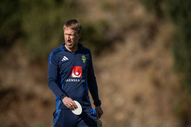251111 Head coach Graham Potter of the Swedish national football team during a training session on November 11, 2025 in Marbella. Photo: Joel Marklund BILDBYRAN kod JM JM0746 bbeng fotboll football soccer fotball vm-kval FIFA World Cup, WM, Weltmeisterschaft, Fussball qualifier träning practice training sverige sweden sverige a Copyright: JOELxMARKLUND BB251111JM004