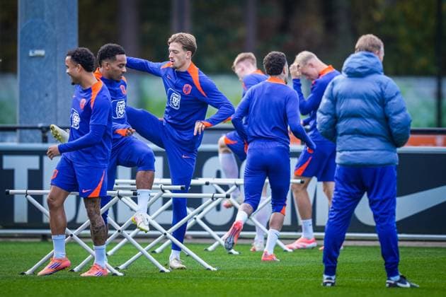 ZEIST , 11-11-2025 , KNVB Campus , season 2025 2026 , Dutch International football , Training session Netherlands , picture shows Netherlands player Luciano Valente Training session Netherlands 11-11-2025  x31985034x Copyright: