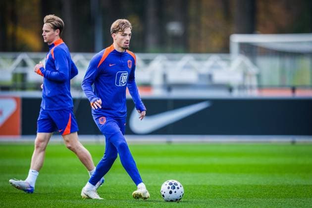 ZEIST , 11-11-2025 , KNVB Campus , season 2025 2026 , Dutch International football , Training session Netherlands , picture showsNetherlands player Luciano Valente Training session Netherlands 11-11-2025  x31985114x Copyright: