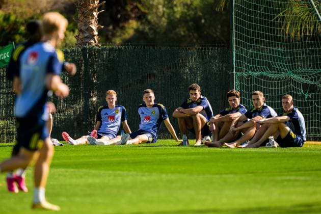 251111 Hugo Larsson, Emil Holm, Yasin Ayari, Besfort Zeneli, Gustaf Lagerbielke and Alexander Bernhardsson of the Swedish national football team during a training session on November 11, 2025 in Marbella. Photo: Joel Marklund BILDBYRAN kod JM JM0746 bbeng fotboll football soccer fotball vm-kval FIFA World Cup, WM, Weltmeisterschaft, Fussball qualifier träning practice training sverige sweden sverige a Copyright: JOELxMARKLUND BB251111JM057