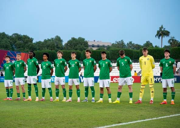 Republic of Ireland v Paraguay: Group J - FIFA U-17 World Cup Qatar 2025 Starting players of Republic of Ireland line up prior to the FIFA U-17 World Cup Qatar 2025 Group J match between Republic of Ireland v Paraguay in Doha, Qatar, on November 11, 2025. DOHA Qatar Copyright: xNOUSHADxTHEKKAYILx