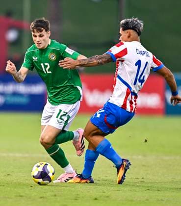 Republic of Ireland v Paraguay: Group J - FIFA U-17 World Cup Qatar 2025 Ryan Butler of Republic of Ireland and Jhosias Campss of Paraguay in action during the FIFA U-17 World Cup Qatar 2025 Group J match between Republic of Ireland v Paraguay in Doha, Qatar, on November 11, 2025. DOHA Qatar Copyright: xNOUSHADxTHEKKAYILx