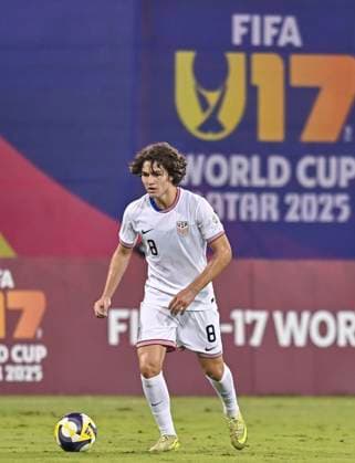 Czechia v USA : Group I - FIFA U-17 World Cup Qatar 2025 Jude Terry of the United States in action during the FIFA U-17 World Cup Qatar 2025 Group I match between Czechia v USA in Doha, Qatar, on November 11, 2025. DOHA Qatar Copyright: xNOUSHADxTHEKKAYILx
