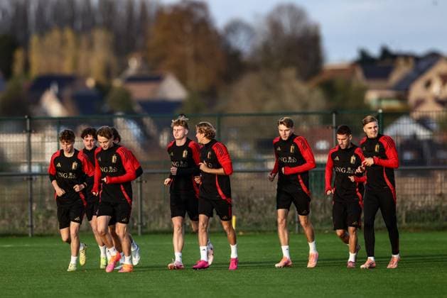 Belgium s players pictured during a training session of the Belgian national soccer team Red Devils U21, U 21 ahead of their EURO Qualifying, EM, Europameisterschaft match against Austria, at the Royal Belgian Football Association s training center, in Tubize, Tuesday 11 November 2025. BRUNOxFAHY  x140912027x