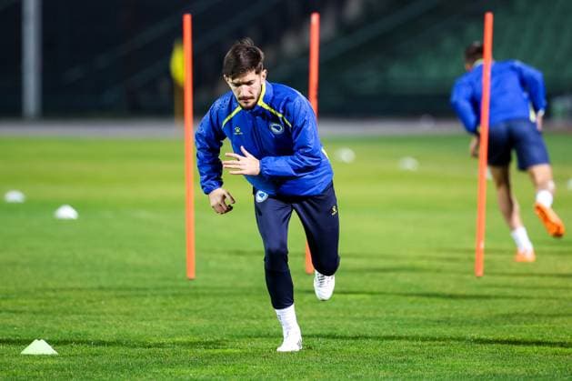 Bosnia and Herzegovina training session: FIFA World Cup, WM, Weltmeisterschaft, Fussball 2026 Qualifiers Armin Gigovic of Bosnia and Herzegovina during the training session at Kosevo Stadium in Sarajevo, Bosnia and Herzegovina, on November 11, 2025.  ArminxDurgut PIXSELL