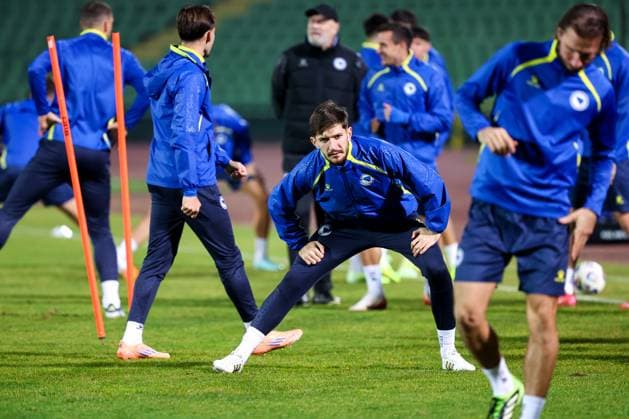 Bosnia and Herzegovina training session: FIFA World Cup, WM, Weltmeisterschaft, Fussball 2026 Qualifiers Armin Gigovic of Bosnia and Herzegovina during the training session at Kosevo Stadium in Sarajevo, Bosnia and Herzegovina, on November 11, 2025.  ArminxDurgut PIXSELL