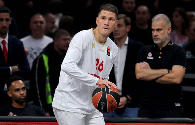 Partizan v Monaco, Euroleague, season 2025 2026, round 10 Belgrade, Serbia. 11th Nov, 2025. AS Monaco s Nemanja Nedovic ahead of the Euroleague basketball match between Partizan and AS Monaco on November 11. 2025. in Belgrade, Serbia. Belgrade Serbia Copyright: xPedjaxMilosavljevic STARSPORTx