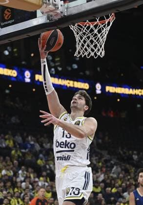 Fenerbahce Beko v Maccabi Rapyd Tel Aviv - EuroLeague MUNICH, GERMANY – NOVEMBER 11: Fenerbahce Beko’s Tarik Biberovic (13) in action during the EuroLeague Week 10 basketball game between Fenerbahce Beko and Maccabi Rapyd Tel Aviv at BMW Park in Munich, Germany, on November 11, 2025. Halil Sagirkaya Anadolu Munich Germany. Editorial use only. Please get in touch for any other usage.  Copyright: x2025xAnadoluxHalilxSagirkayax