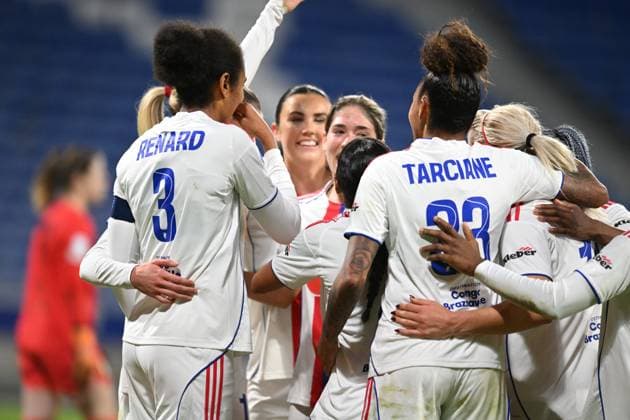 Football : Lyonnes v Wolfsburg - UEFA Women s champions league Ada HEGERBERG of Lyon scoring goal during the UEFA Womens champions league match between OL Lyonnes and Wolfsburg at Groupama Stadium Decines Charpieu Lyon France on November 11, 2025  Copyright: xALLILI_MOURADx