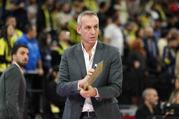 Oded Kattash (Maccabi Rapyd Tel Aviv, Cheftrainer), GER, Fenerbahce Beko Istanbul vs. Maccabi Rapyd Tel Aviv, Basketball, Euroleague, 10. Spieltag, Saison 2025 2026, 11.11.2025, GER, Fenerbahce Beko Istanbul vs. Maccabi Rapyd Tel Aviv, Basketball, Euroleague, 10. Spieltag, Saison 2025 2026, 11.11.2025 Muenchen Copyright: xEibner-Pressefoto JennixMaulx EP_JML