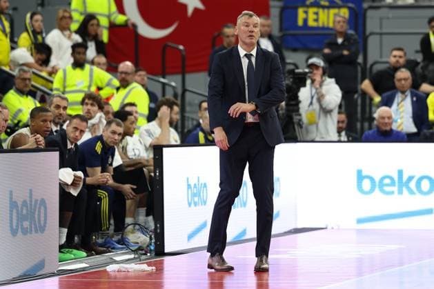 Saras Jasikevicius (Fenerbahce Beko Istanbul, Cheftrainer), GER, Fenerbahce Beko Istanbul vs. Maccabi Rapyd Tel Aviv, Basketball, Euroleague, 10. Spieltag, Saison 2025 2026, 11.11.2025, GER, Fenerbahce Beko Istanbul vs. Maccabi Rapyd Tel Aviv, Basketball, Euroleague, 10. Spieltag, Saison 2025 2026, 11.11.2025 Muenchen Copyright: xEibner-Pressefoto JennixMaulx EP_JML