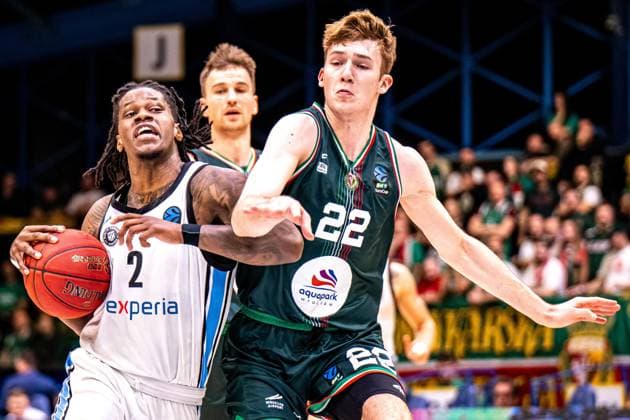 POLAND AND CZECH REPUBLIC OUT !!! Wroclaw 11.11.2025. Koszykowka Eurocup sezon 2025 2026 kolejka 7mecz: Slask Wroclaw - Veolia Towers Hamburg -- Basketball Eurocup season 2025 2026 round 7 match: Slask Wroclaw - Veolia Towers Hamburg nz Leonard Thorpe Tymoteusz Sternicki Fot. Antoni Dec Arena Akcji NEWSPIX.PL --- newspix.pl 