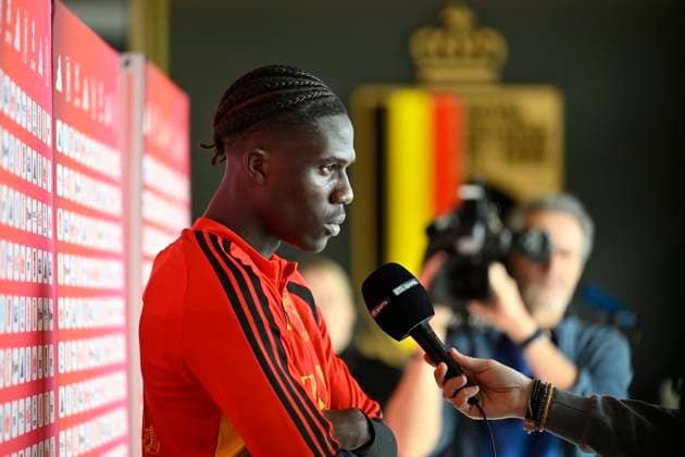 Kazakhstan v Belgium - FIFA World Cup, WM, Weltmeisterschaft, Fussball 2026 UEFA Qualifier - Media Activities 12 11 2025 TUBIZE, BELGIUM - NOVEMBER 12 : Onana Amadou midfielder of Belgium talking to the press during a press conference, PK, Pressekonferenz at the Football Center Base Camp ahead of the FIFA World Cup 2026 European Qualifiers match between Kazakhstan and Belgium on November 12, 2025 in Tubize, Belgium, 12 11 2025 Tubize Belgium  Copyright: xJanxDexMeuleneirx
