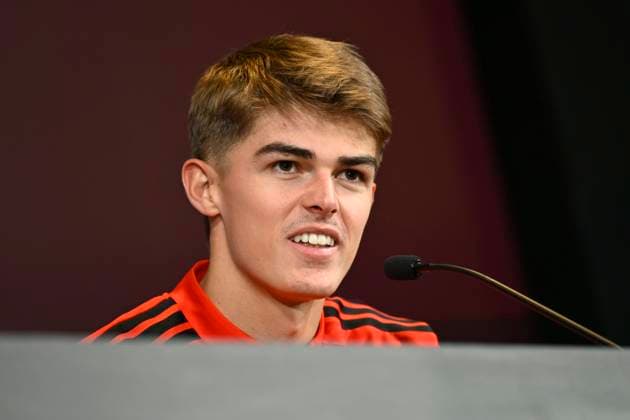 Kazakhstan v Belgium - FIFA World Cup, WM, Weltmeisterschaft, Fussball 2026 UEFA Qualifier - Media Activities 12 11 2025 TUBIZE, BELGIUM - NOVEMBER 12 : De Ketelaere Charles midfielder of Belgium talking to the press during a press conference, PK, Pressekonferenz at the Football Center Base Camp ahead of the FIFA World Cup 2026 European Qualifiers match between Kazakhstan and Belgium on November 12, 2025 in Tubize, Belgium, 12 11 2025 Tubize Belgium  Copyright: xJanxDexMeuleneirx